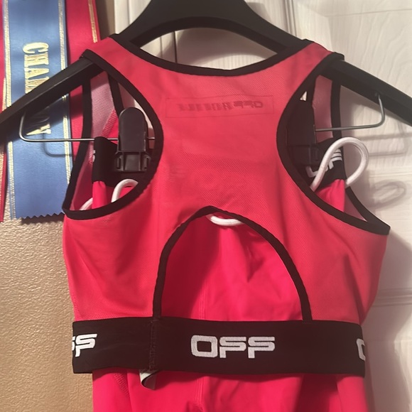 Off-White athletic set - Picture 3 of 6